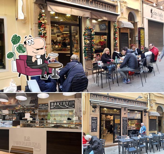 Dai un'occhiata agli interni di La FORNARINA panificio bar caffetteria