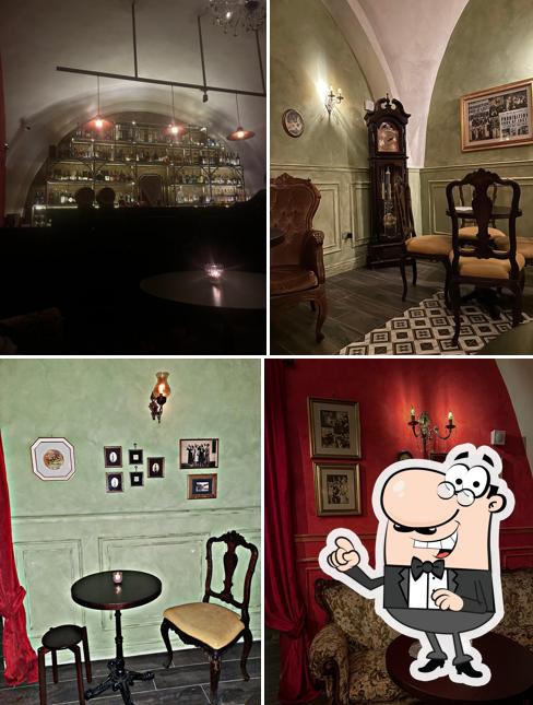 Blind Door Speakeasy