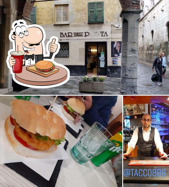 Prenditi un hamburger a Bar della Posta