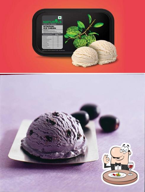 Food at Natural Ice Cream