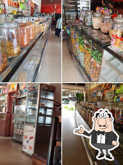 The interior of The Oven Bakes