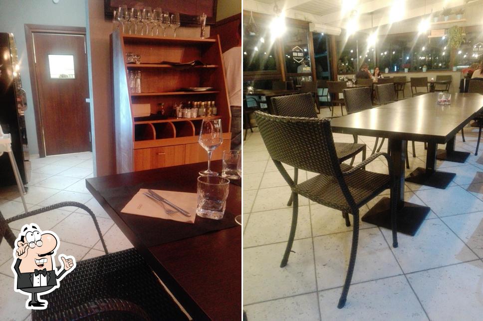 Gli interni di White House Bar