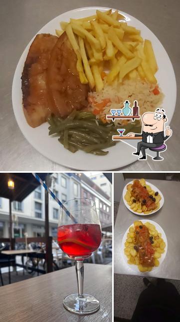 Questa è la foto che raffigura la interni e bevanda di Cafe Du Cinema