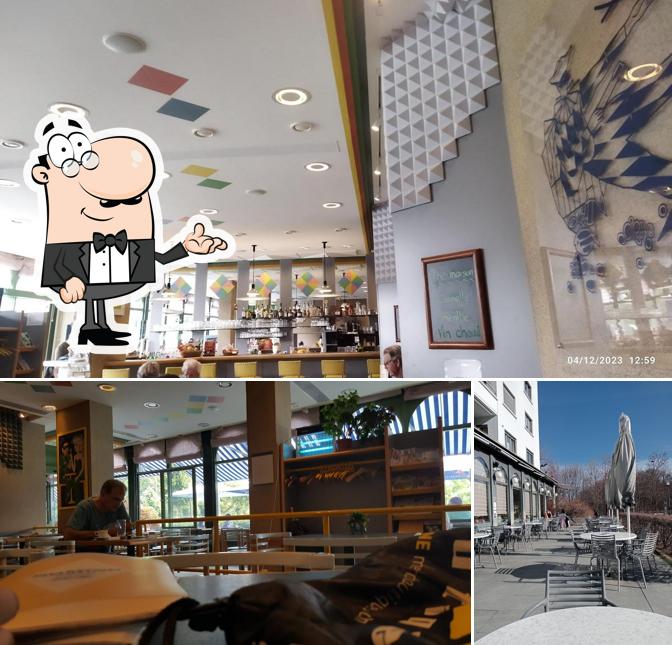 Siediti a un tavolo di Domino