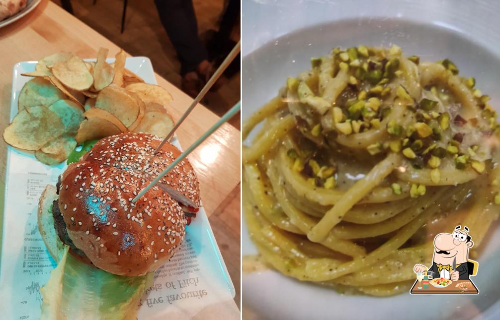 Platti al Km53-Luogo d'incontro con cucina