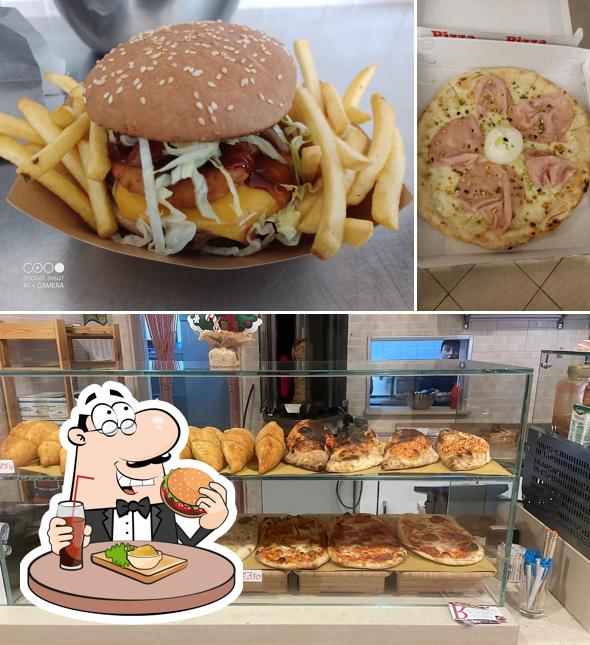 Prova un hamburger a Retrogusto - Pizzeria