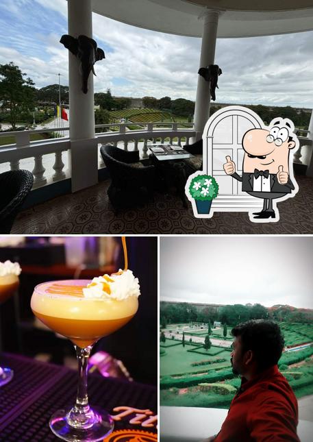 The Elephant Bar