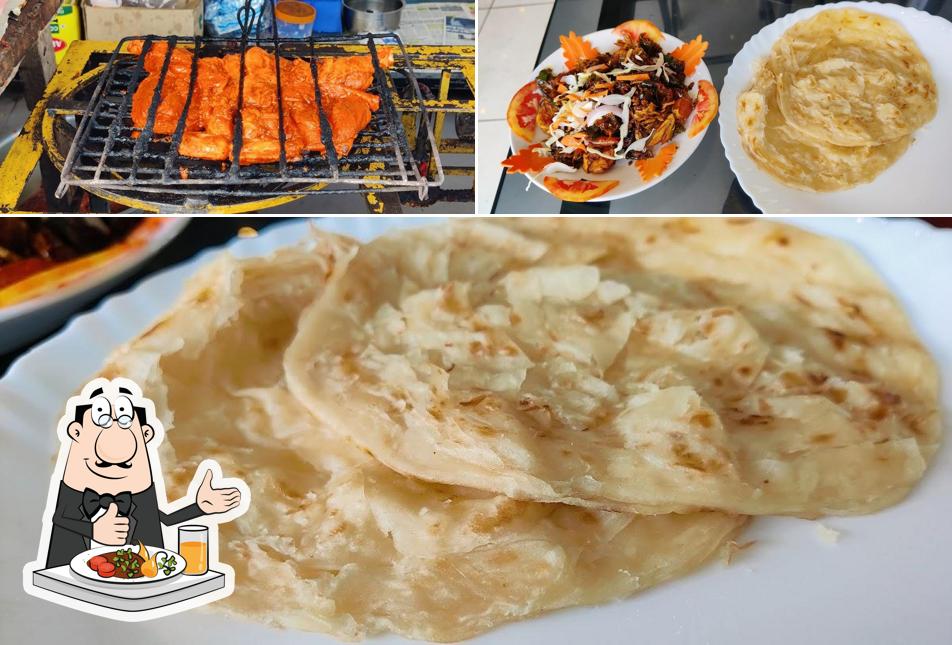 Food at AL-QASR family restaurant