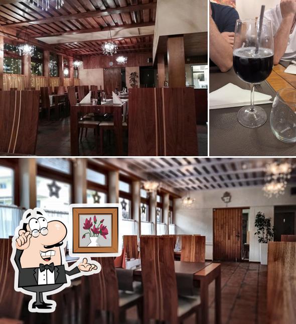 Gli interni di Toni's Pizzeria