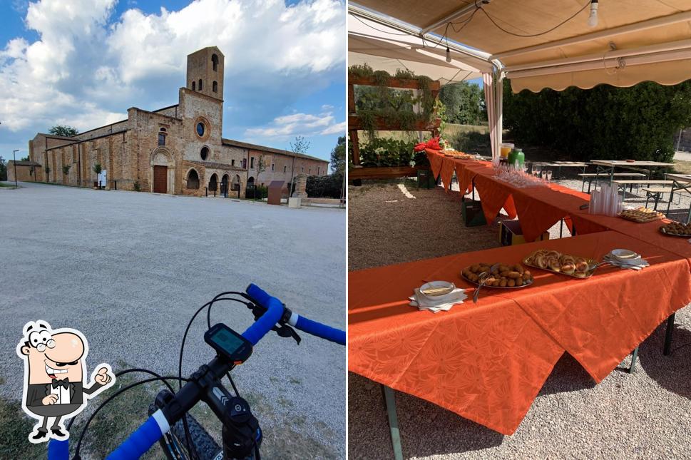 Gli esterni di Santa Maria