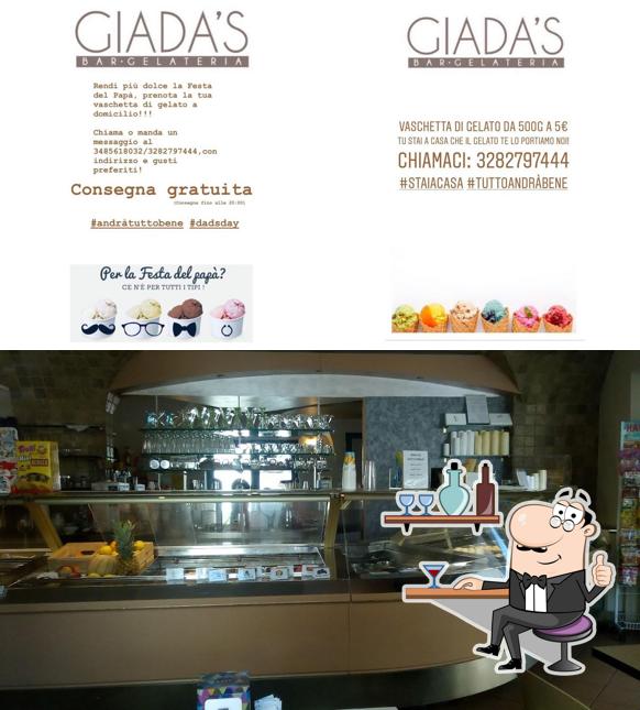 Dai un'occhiata agli interni di Giada's Bar Gelateria