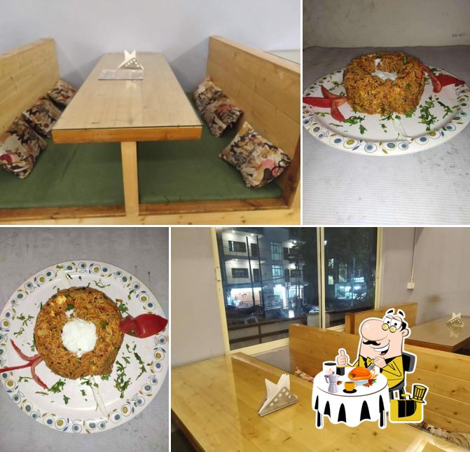 Food at Vatika Cafe Restaurant in Tapovan