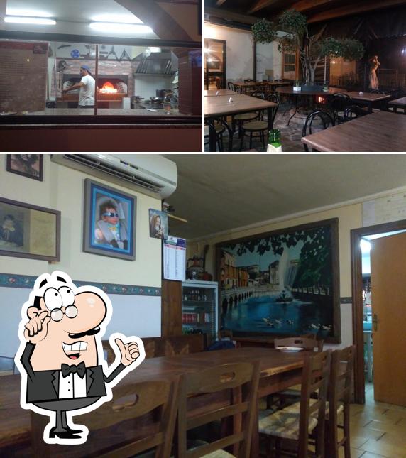 Gli interni di Pizzeria Da Raffaele Boccalino