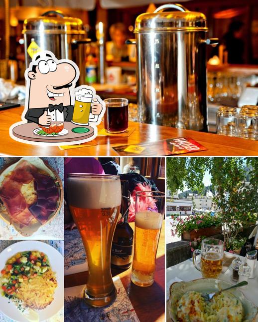 Puoi goderti un rinfrescante bicchiere di birra chiara o scura