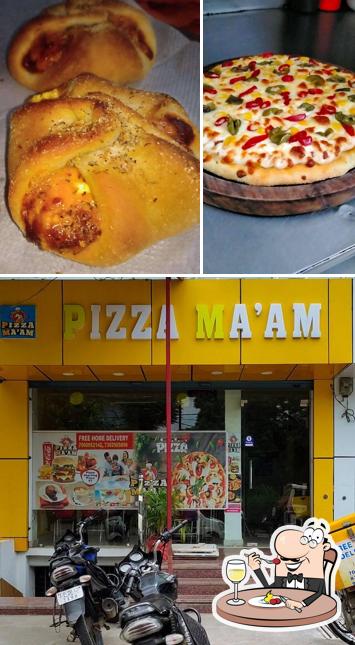 Meals at Pizza Ma'am