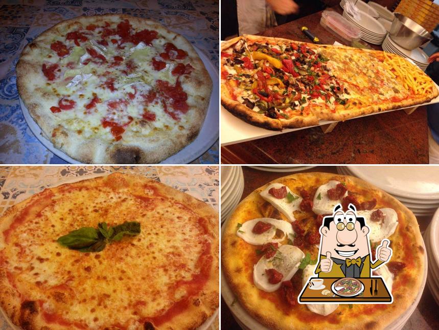 Prenditi una pizza a Ristorante Pizzeria al Cervo D'Oro