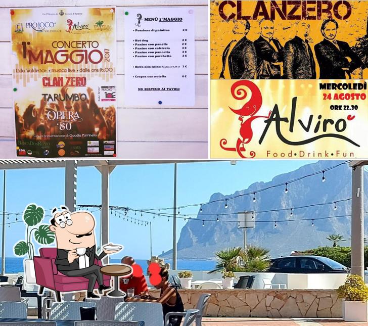 Siediti a un tavolo di Alvirò