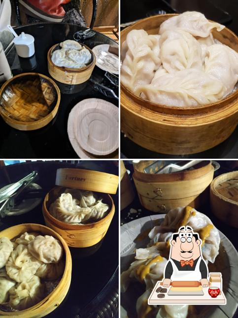 Momo Hub (H-13) city centre serves a number of desserts
