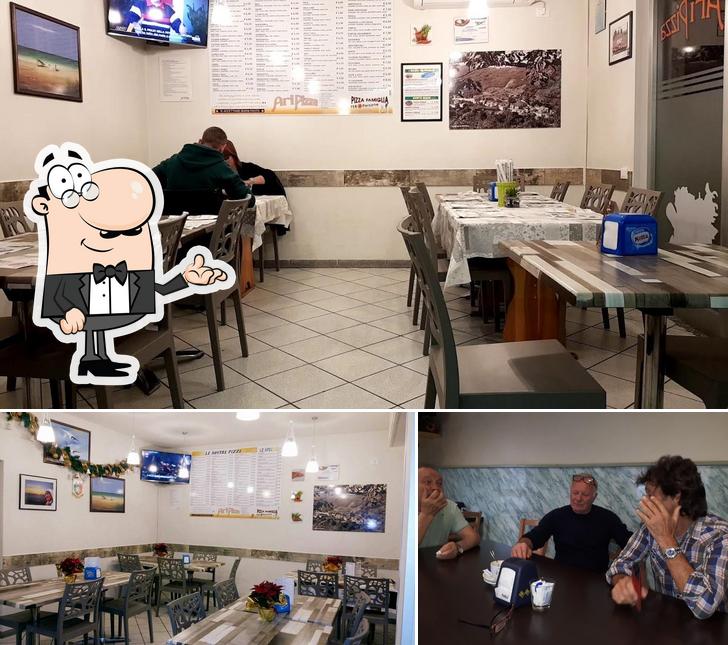 Gli interni di ARI PIZZA