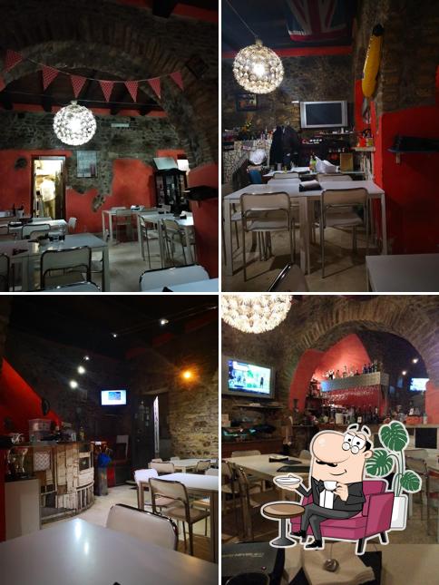 Gli interni di Lucignolo Risto Wine Bar