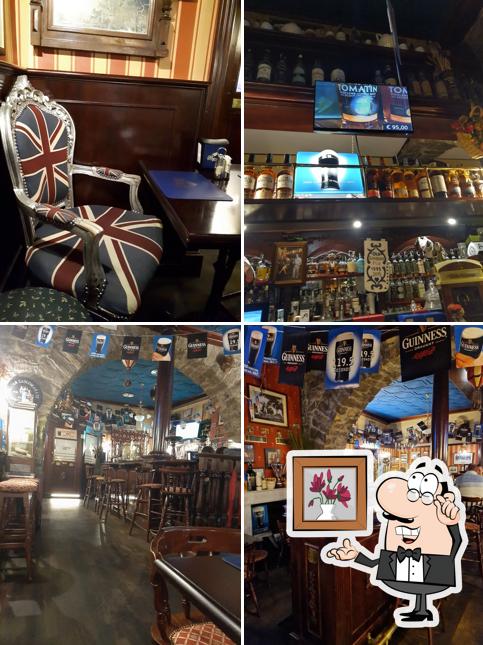 Gli interni di Old London Pub