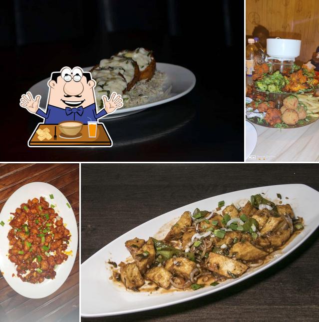 Food at Reunion Bar & Kitchen