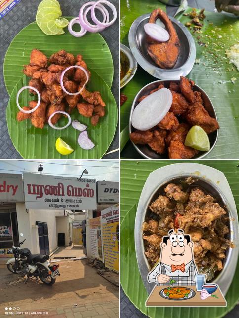 Chicken wings at Bharani Mess