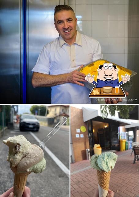 Guarda la foto che mostra la cibo e interni di Gelateria Dell'Angelo S.N.C. Di Balzaretti S. & Vedovato L