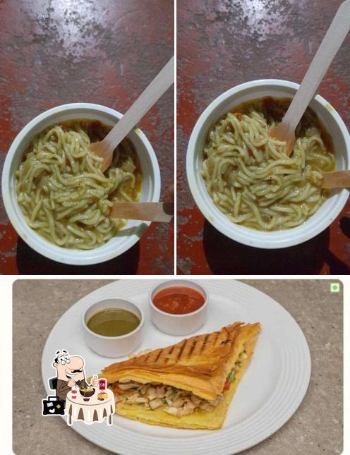Ramen at Gola Patties & Tea Stall