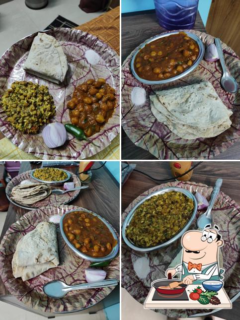 Chicken curry at Saha Dhaba