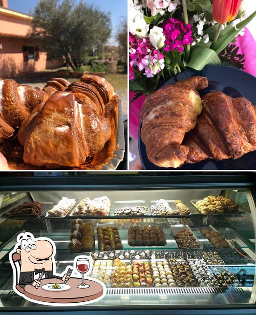 Cibo al Pasticceria Caffetteria di Matteoni R. E D