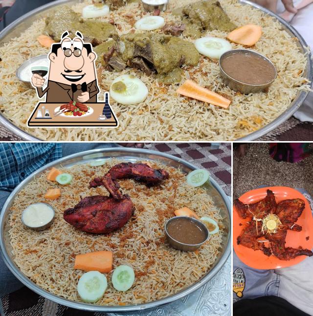 Pick meat dishes at Al-Saba Hotel