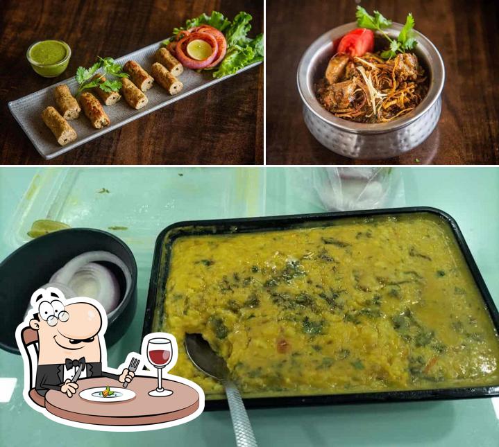 Food at Biryani Munde