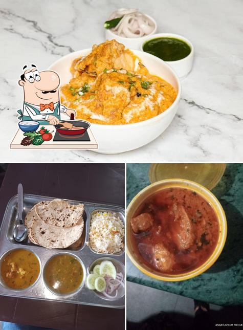 Chicken curry at Mahamaya Rasoi