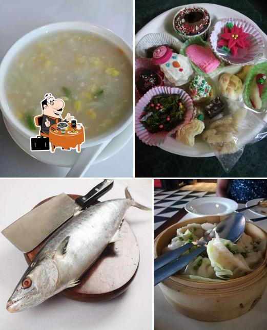 Mussels at PENGUIN FOOD CENTRE