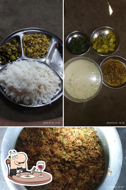 Food at Priyanshu Tea & Coffee Shop