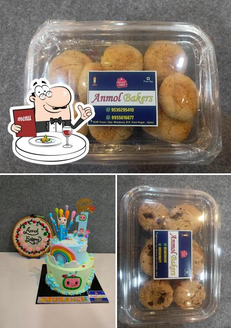Food at Anmol bakers