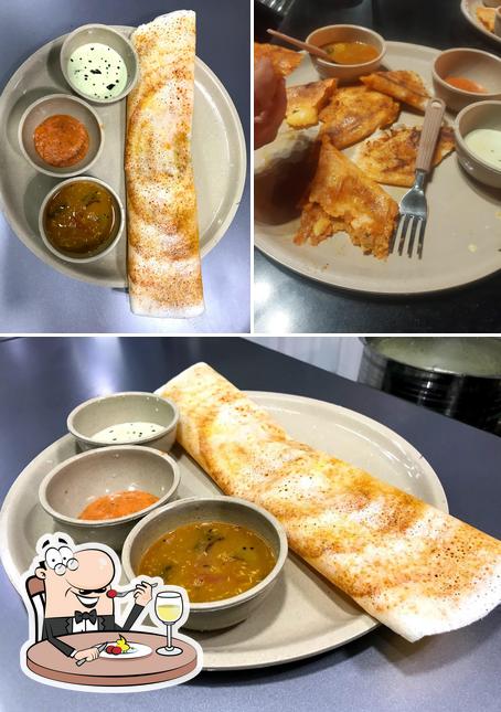 Food at Dhimahi Dosa
