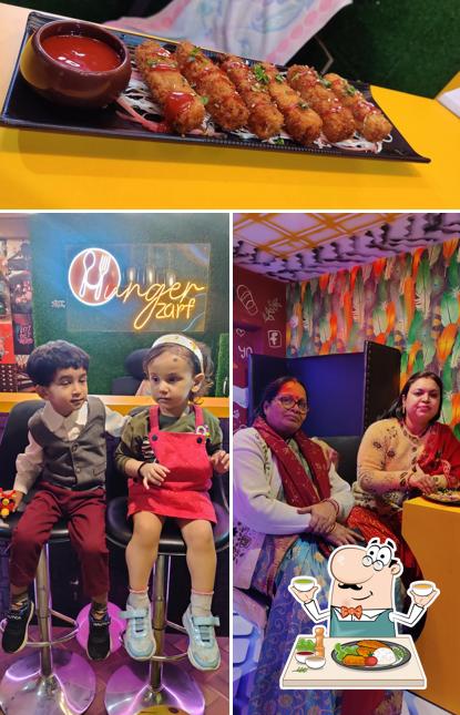 Food at Hunger Zarf Topping Truck