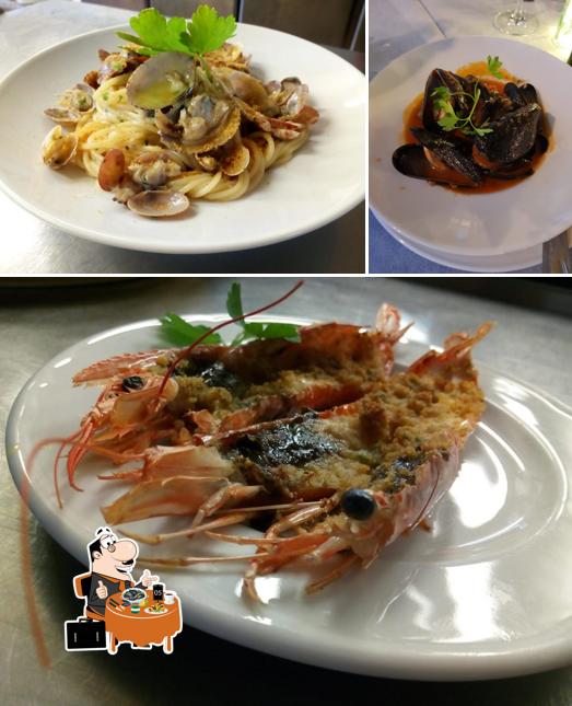 Ordina tra i molti pasti di mare proposti a ristorante incantos