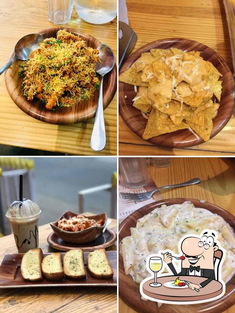 Meals at Gupshup Thikana