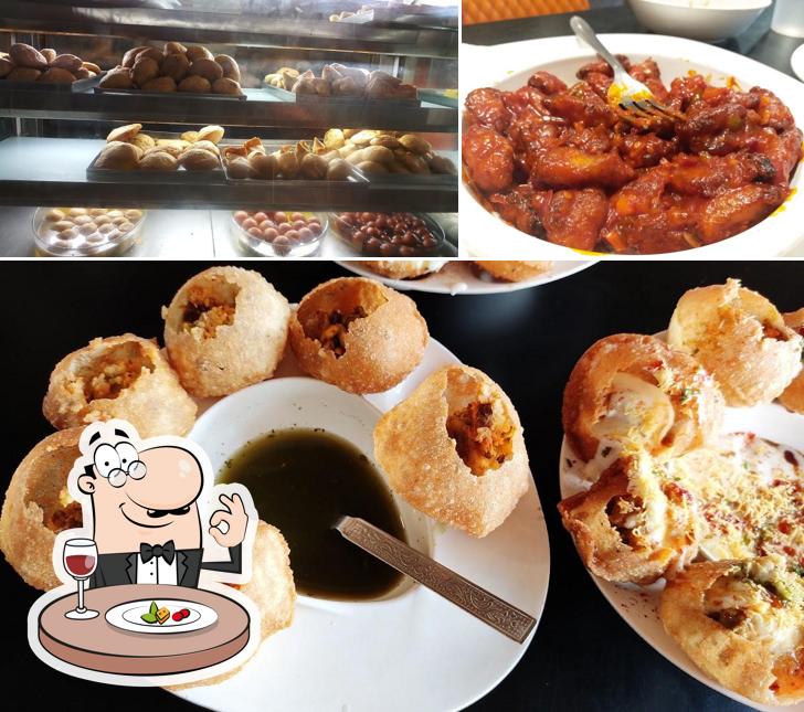 Food at Manbhari Sweets N' Snacks