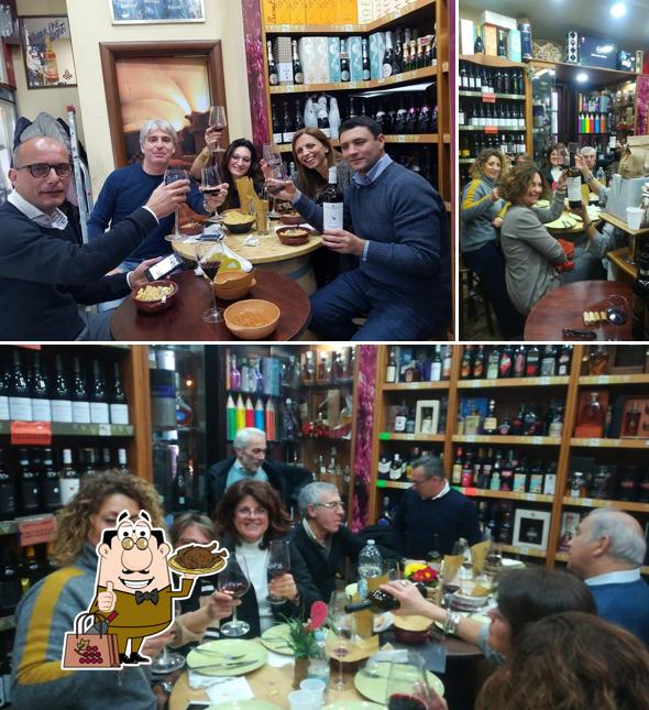 È gradevole bersi un bicchiere di vino a Emmevi S.A.S. Di Mazziotti Enrico E C