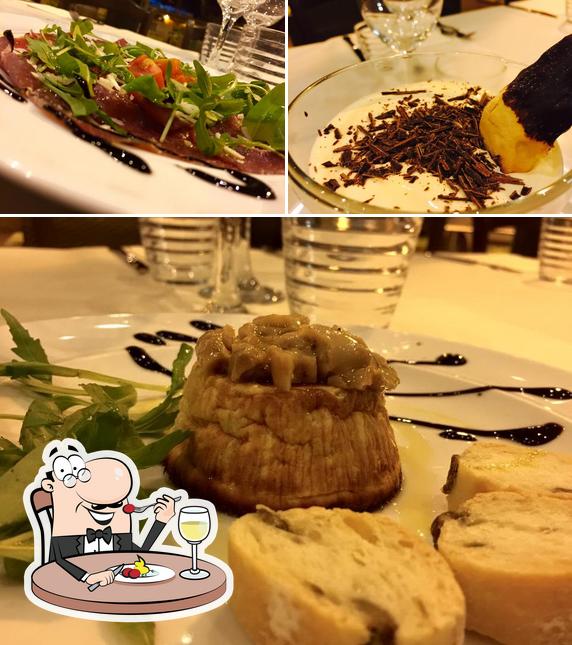 Cibo al Porka Vacca Cattolica - nuova gestione