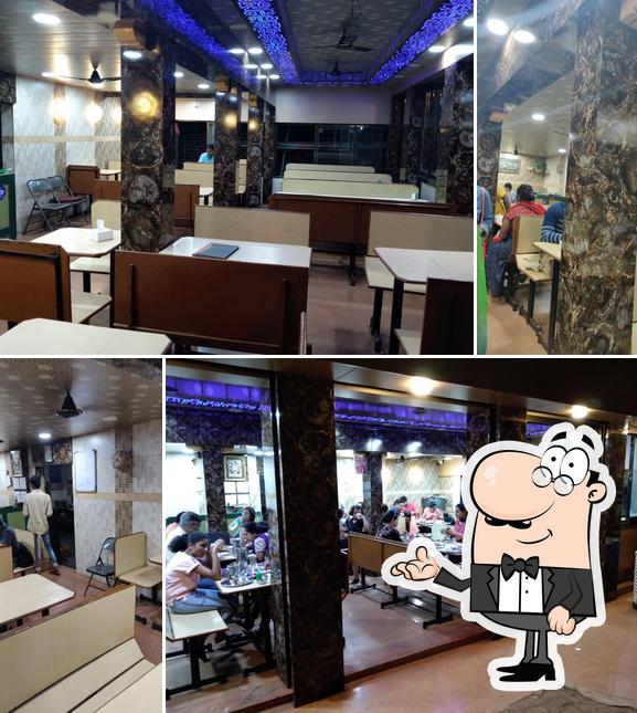 The interior of Ram Krishna Restaurant (Pure Veg Matheran)