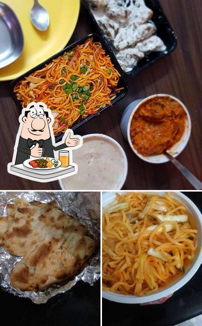 Meals at Chakhna Makhna