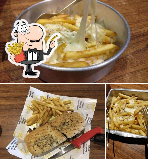 Try out finger chips at Double Roti