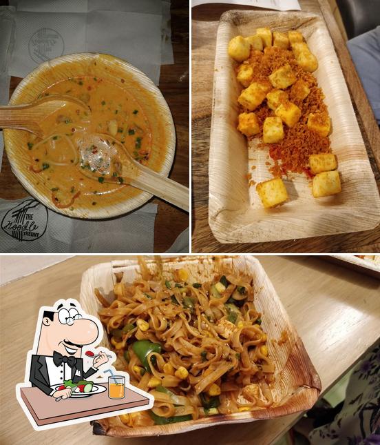 Food at The Noodle Theory
