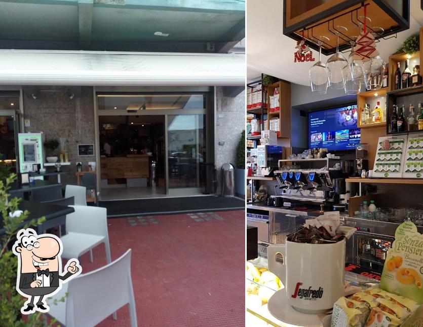 Dai un'occhiata agli interni di Bellaria Caffè & Tabacchi