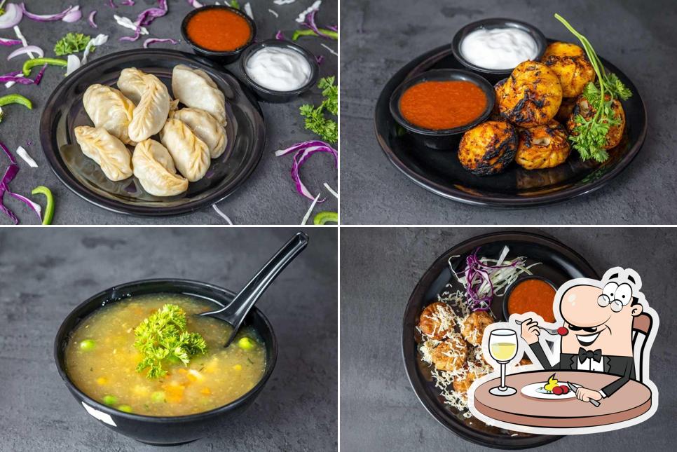 Meals at Simply Momos